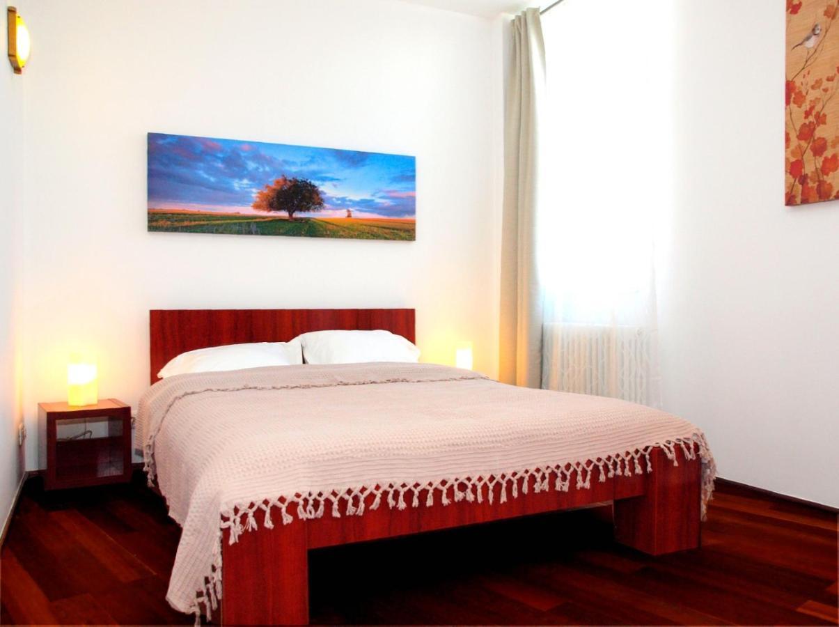 Sweet Dreams Suites Cismigiu Gardens 부쿠레슈티 외부 사진
